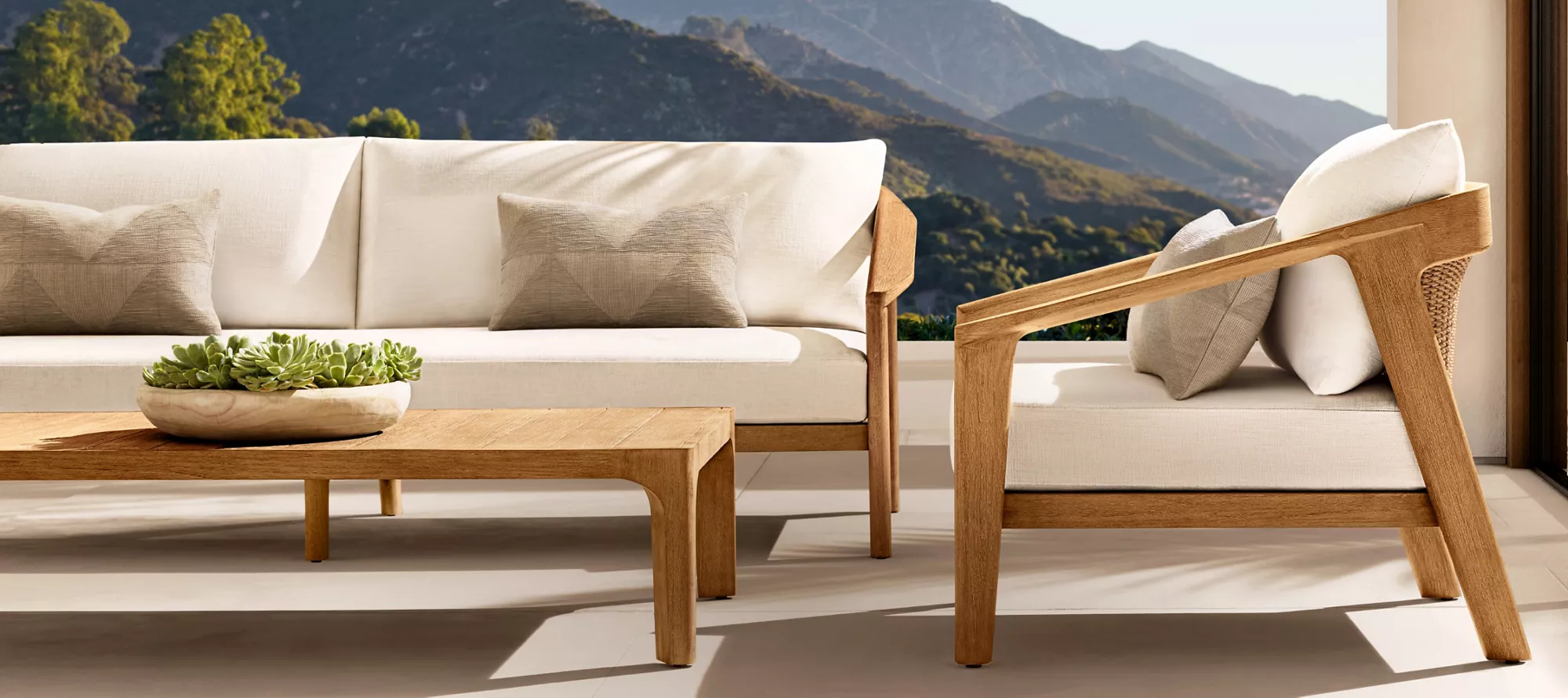 Set de mobili da esterno in teak de Malta|Posti a sedere in patio del metà-secolo